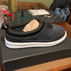 Men’s Black Ugg Tasman IOE Sneaker Slipper sz 9 NWOT